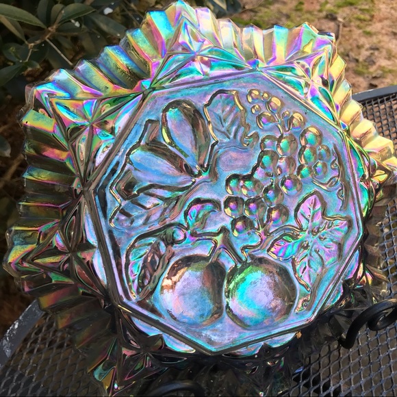 Vintage Federal Pioneer Glass Octagonal Iridescent Dish w/Fruit Design - Picture 2 of 2